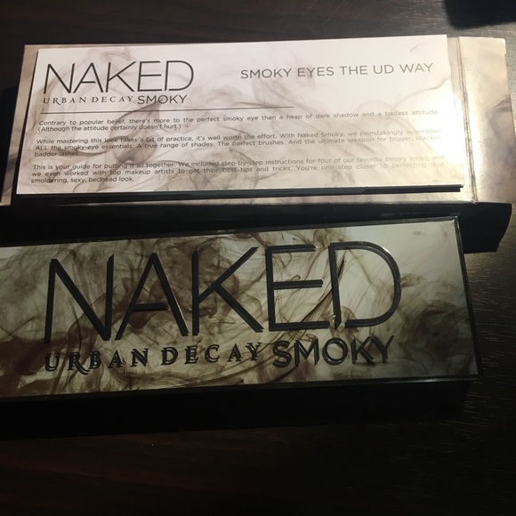 Naked Urban Decay Smoky Palette - Picture 3 of 5